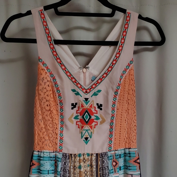 Bohemian Maxi Dress v-neck embroidered, vintage look - Picture 5 of 12